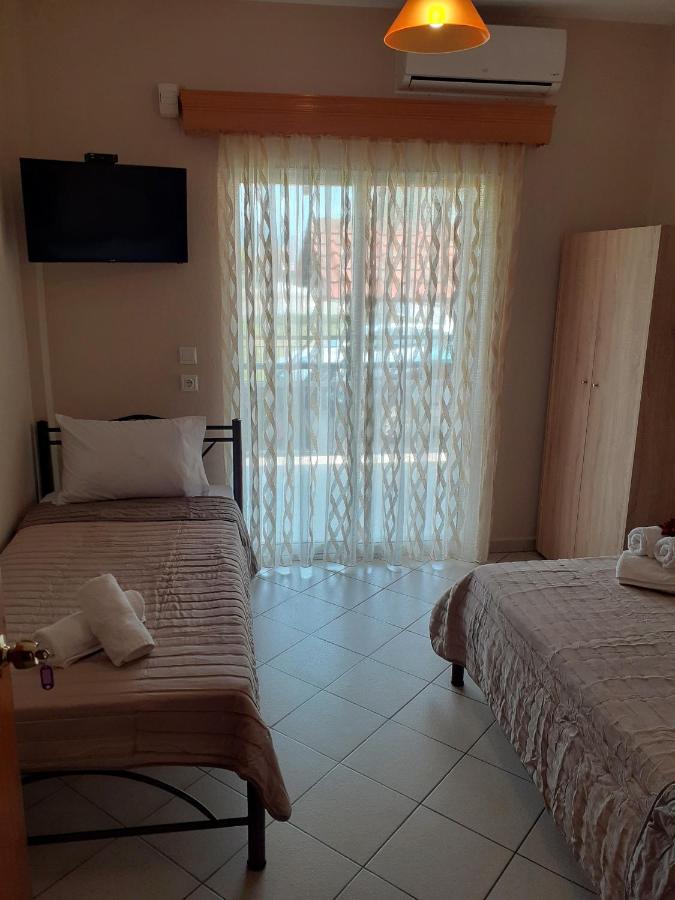 Chrysafis Apartments Vrasná Eksteriør bilde